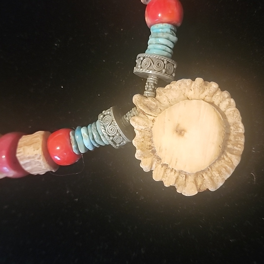 Handcrafted Multicolor Beaded Necklace - image 2